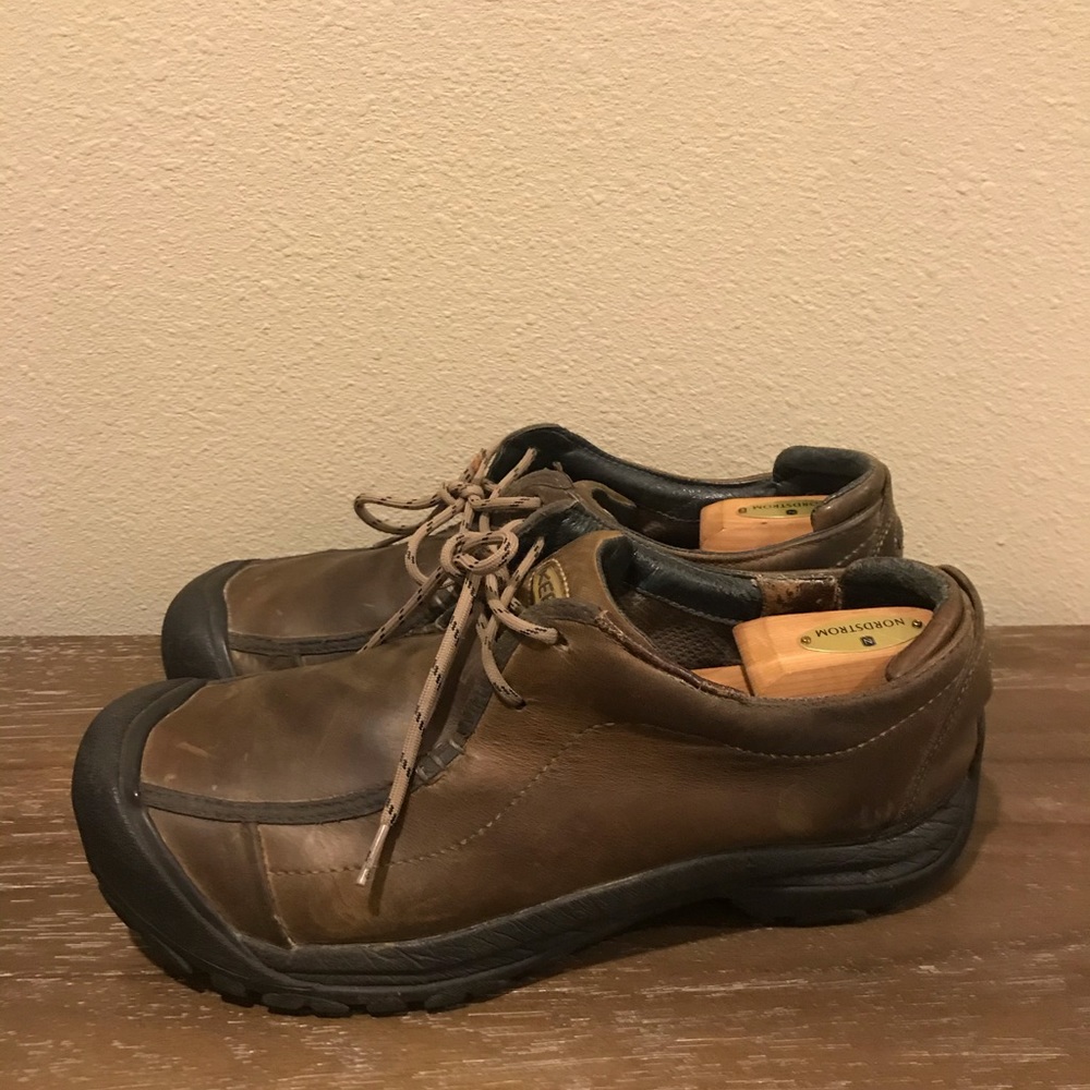 Keen Portsmouth Hiking Shoes